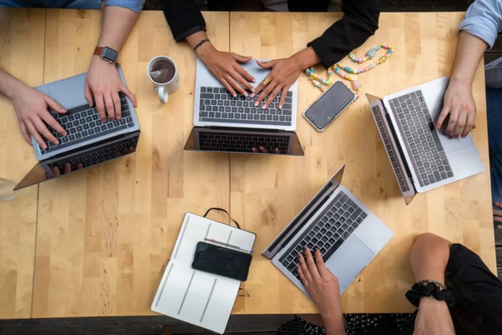 Brandragons design launch labs team development brand branding marketing digital app consumers assist media brands social media media marketing social media marketing launched brand launch launch package brand launch package Website Online website design