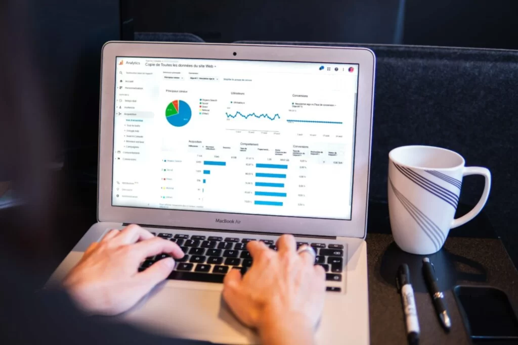 Brandragons design launch labs team development brand branding marketing digital app consumers assist media brands social media media marketing social media marketing launched brand launch launch package brand launch package Website Online website design